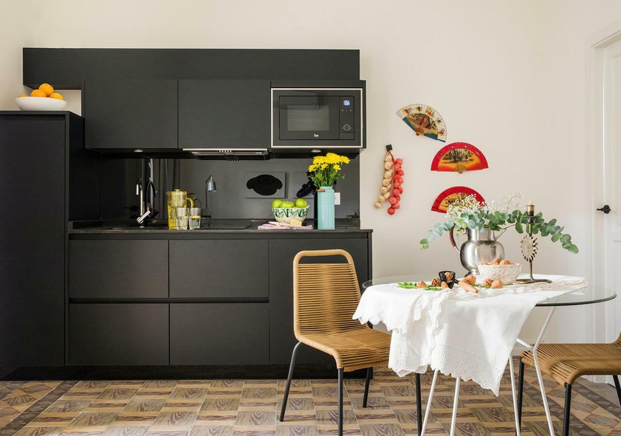 Santa Paula Pool & Luxury Apartment Sevilla